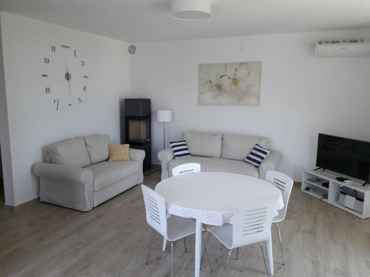 Apartment Marina Silba Buitenkant foto